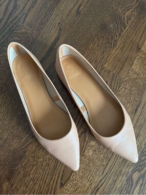 Women’s Nude J. Crew Pointed Toe Ballet Flats Size 9.5